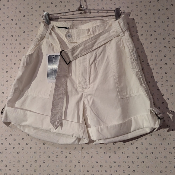 🤍 NWT Vintage Ralph Lauren Sport Women's White Cuffed Belted Shorts - Picture 13 of 13